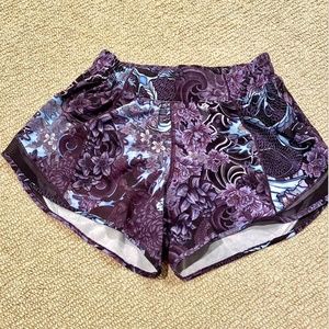 Lululemon Hotty Hot Shorts Tall